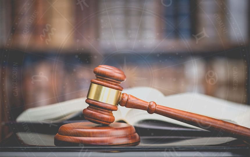 Online Astrology Services Provider for Legal Issues